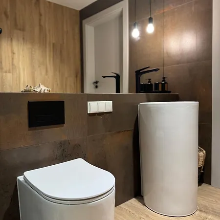 Zurawia 18.11 Apartamento *