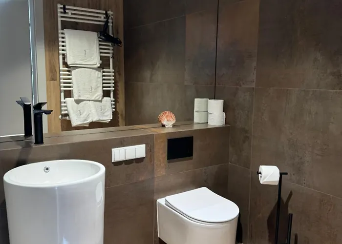 Lägenhet Zurawia 18.11