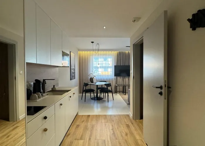 Zurawia 18.11 Lägenhet *